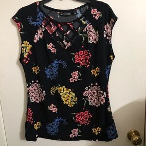 NY&C Floral Black Top